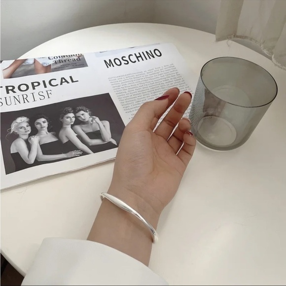 New Irregular Sterling Silver Bracelet Cuff - Picture 6 of 9